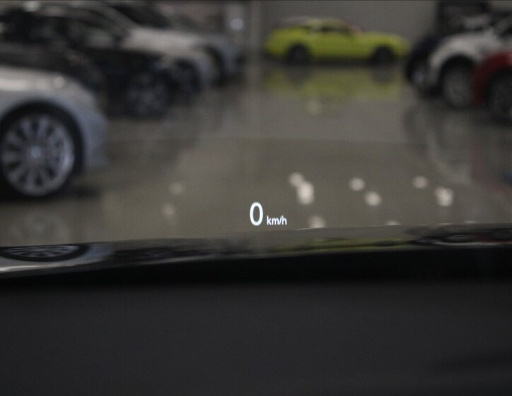 Mitsubishi Eclipse Cross 10