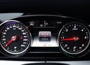 Mercedes-Benz Třídy E Kombi 2,0 l 143 kw