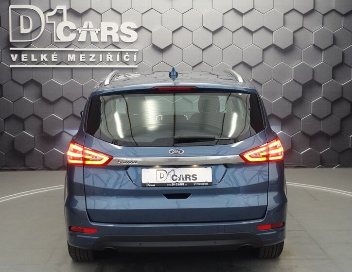 Ford S-MAX 4