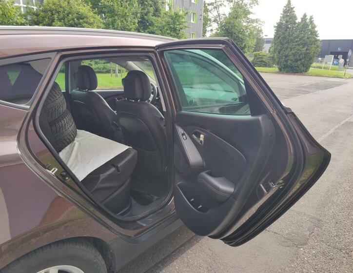 Hyundai ix35 14