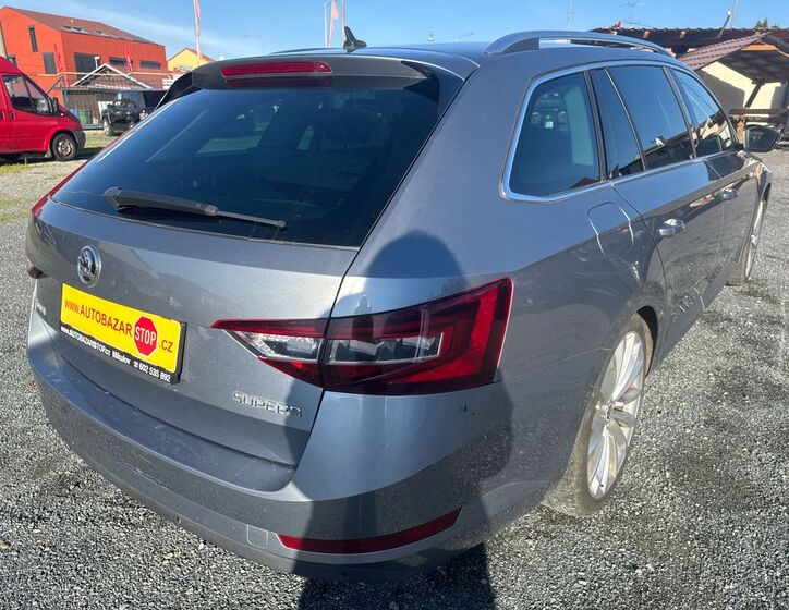 Škoda Superb 6