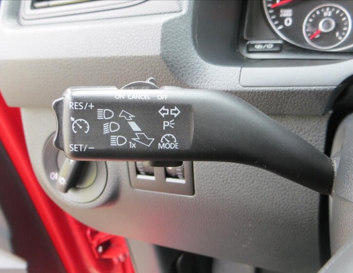 Volkswagen Caddy Skříň 1,4 l 81 kw