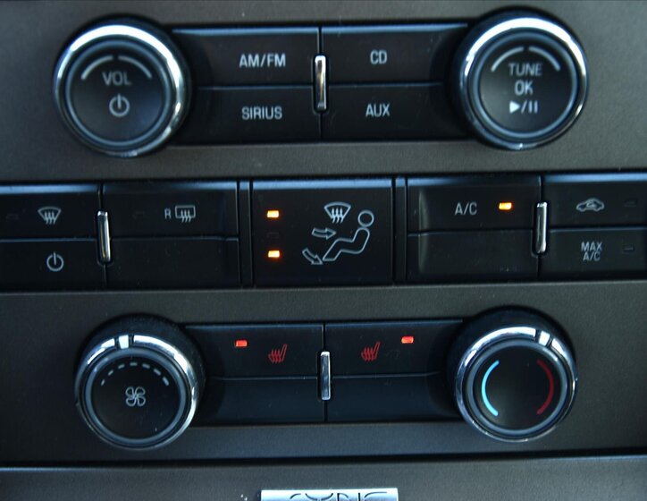 Ford Mustang Kupé 4,6 l 235 kw