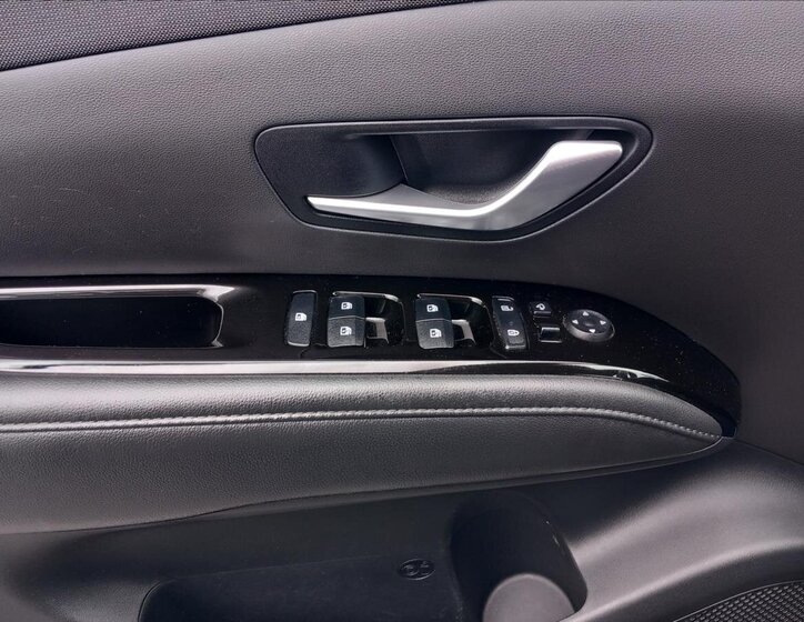 Hyundai Tucson SUV 1,6 l 110 kw