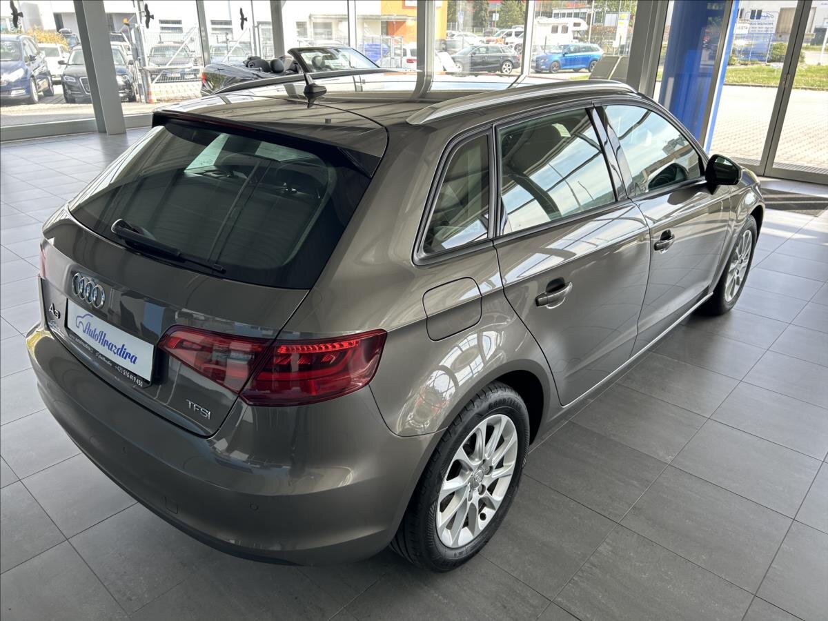 Audi A3 Hatchback 1,4 l 90 kw