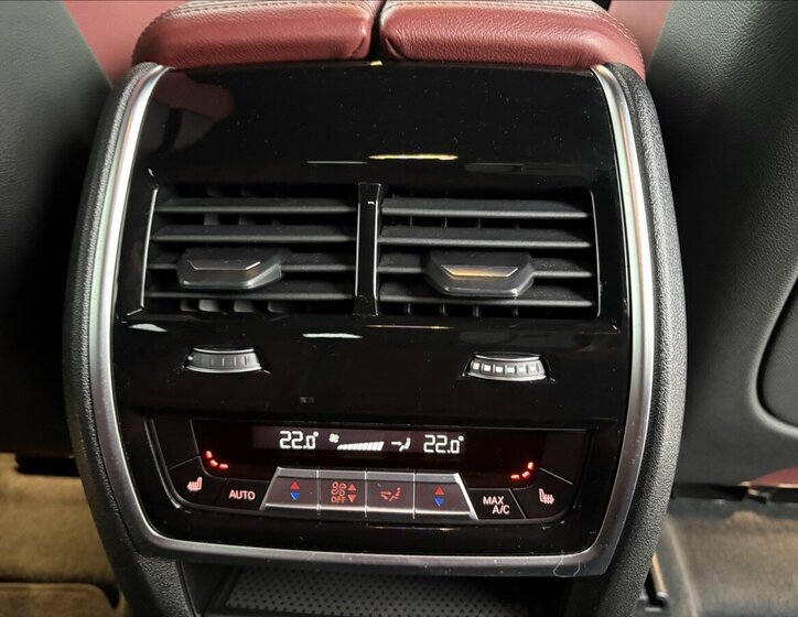 BMW X6 SUV / Terénní 3,0 l 245 kw