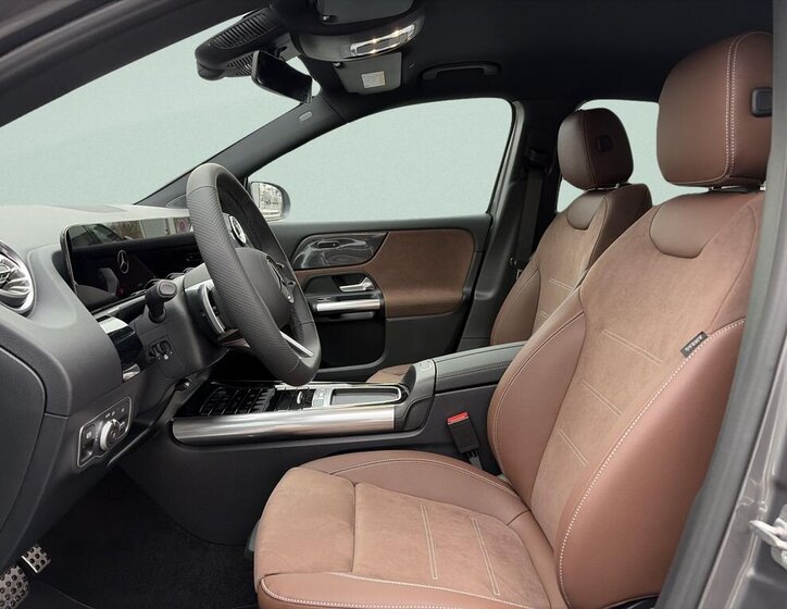 Mercedes-Benz GLA SUV / Terénní 2,0 l 110 kw