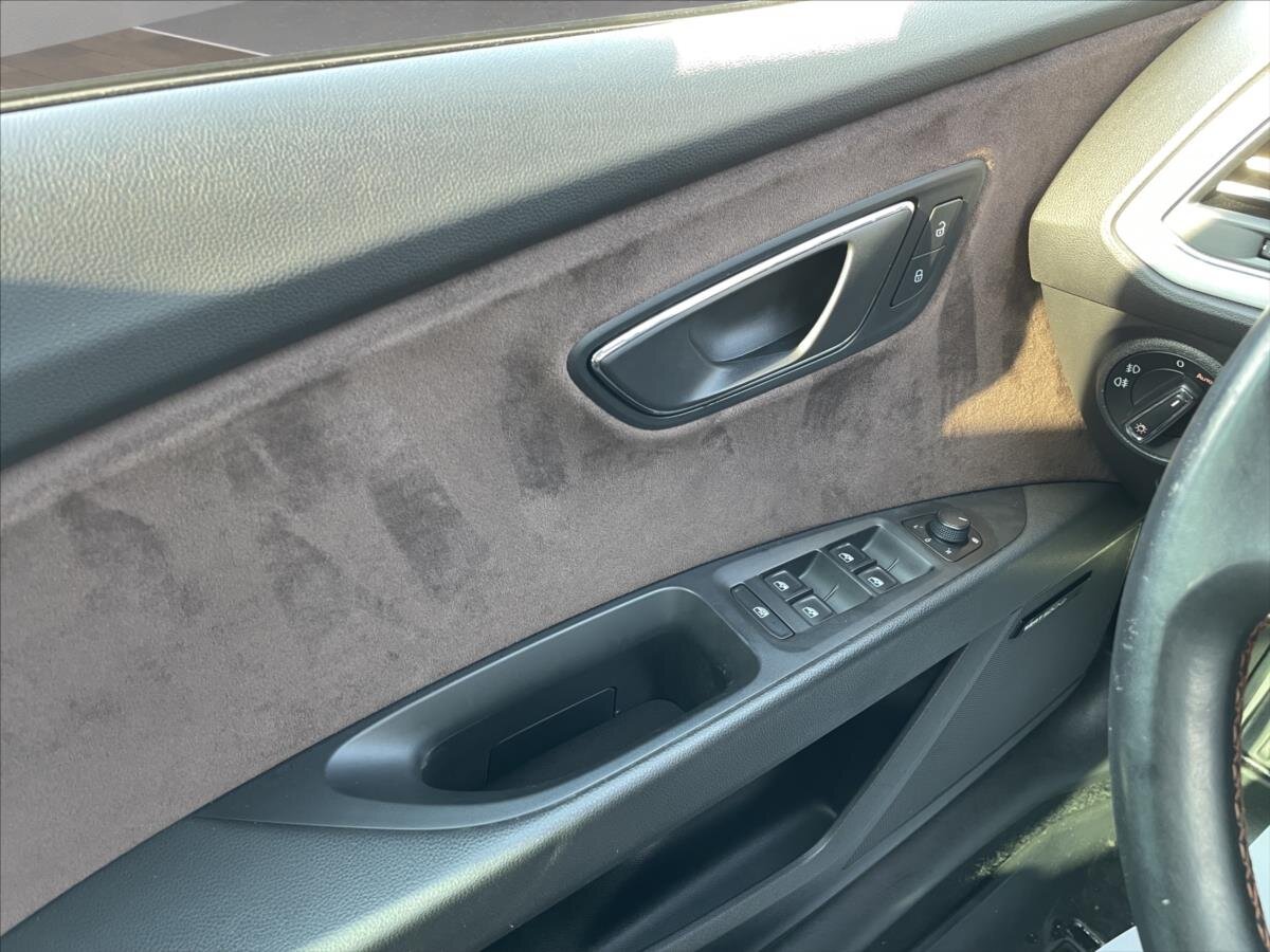 Seat Leon Kombi 2,0 l 135 kw