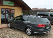 Volkswagen Passat Kombi 1,6 l 77 kw