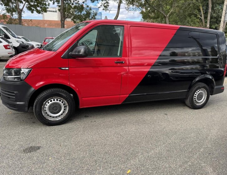 Volkswagen Transporter 17
