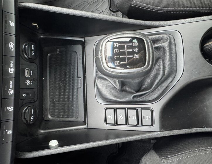 Hyundai Tucson SUV 1,6 l 97 kw