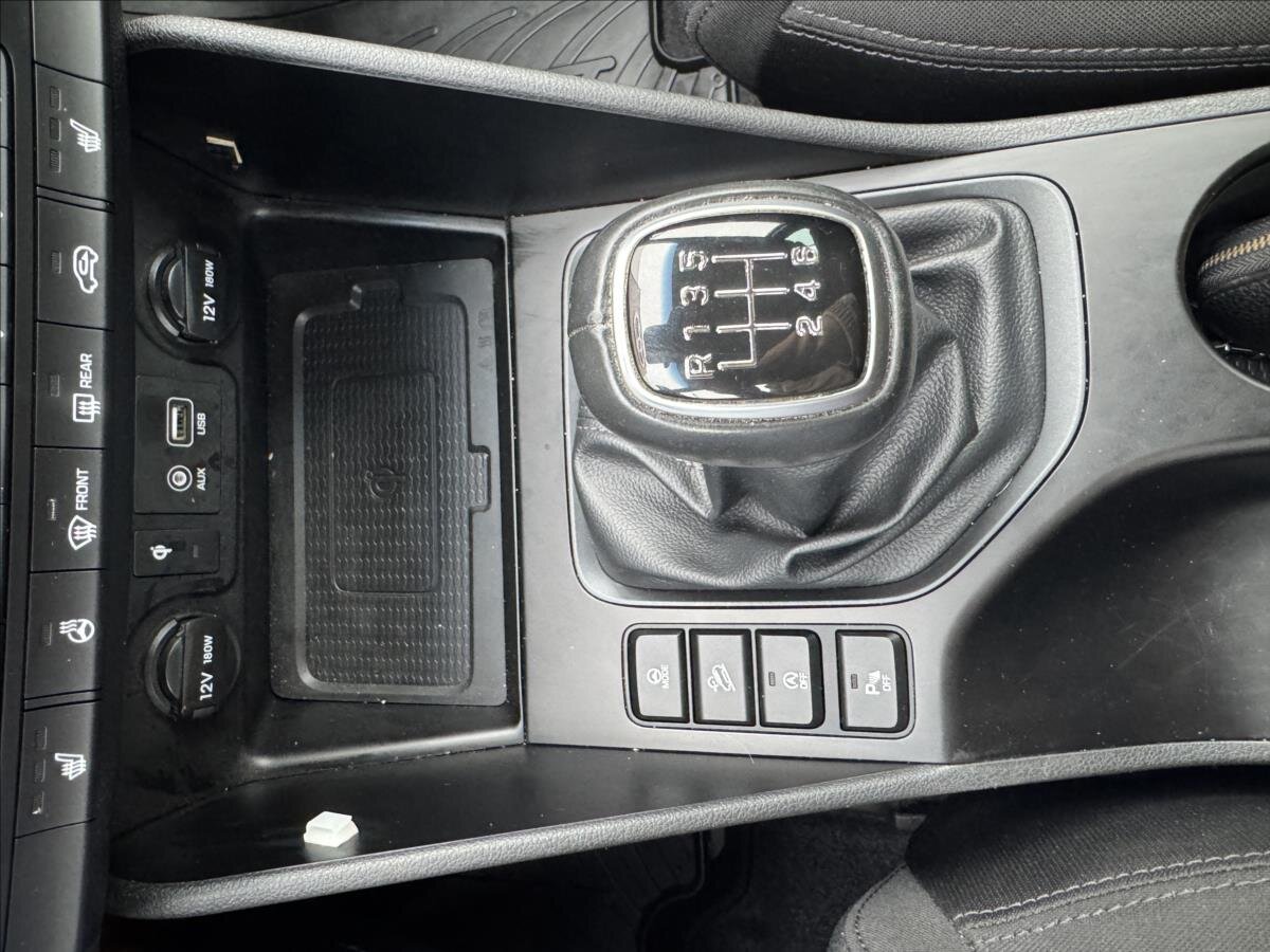 Hyundai Tucson SUV 1,6 l 97 kw