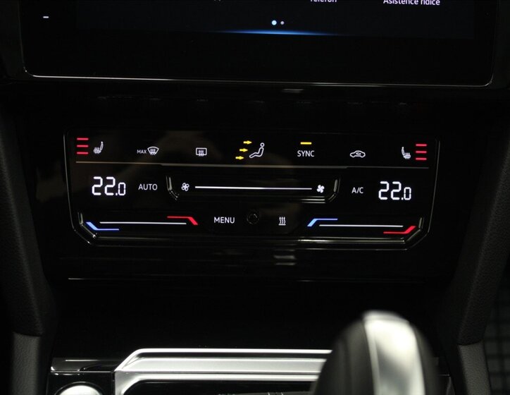 Volkswagen Arteon Liftback 2,0 l 206 kw