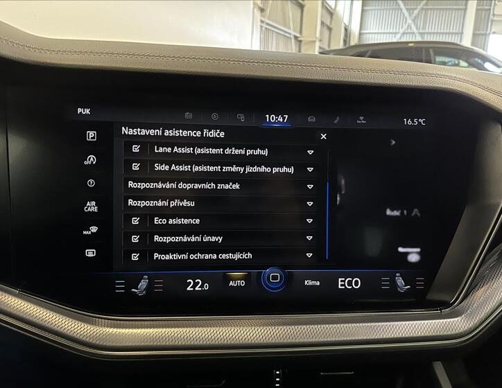 Volkswagen Touareg 9