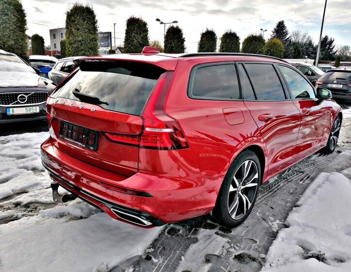 Volvo V60 5