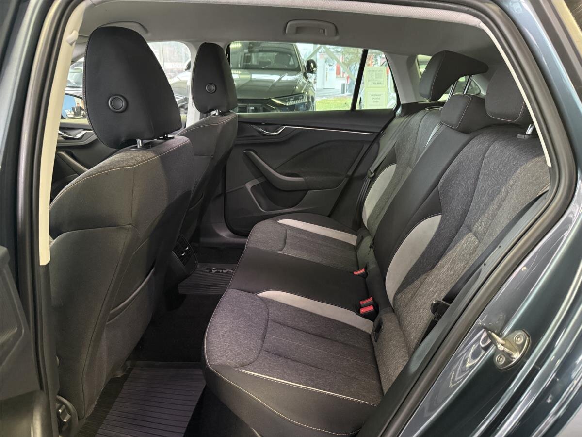 Škoda Scala Hatchback 999,0 85 kw