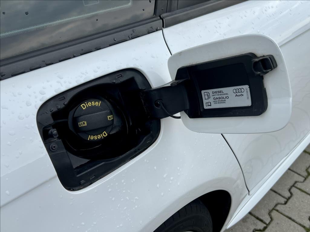 Audi A4 Kombi 2,0 l 110 kw