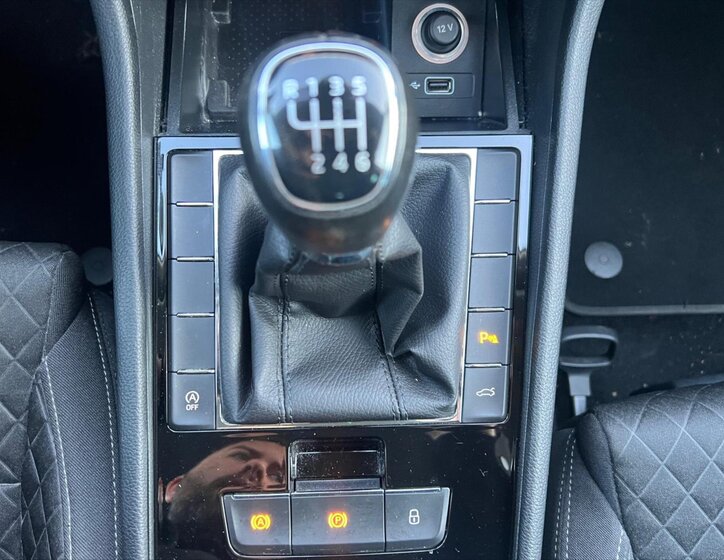 Škoda Superb Kombi 1,5 l 110 kw