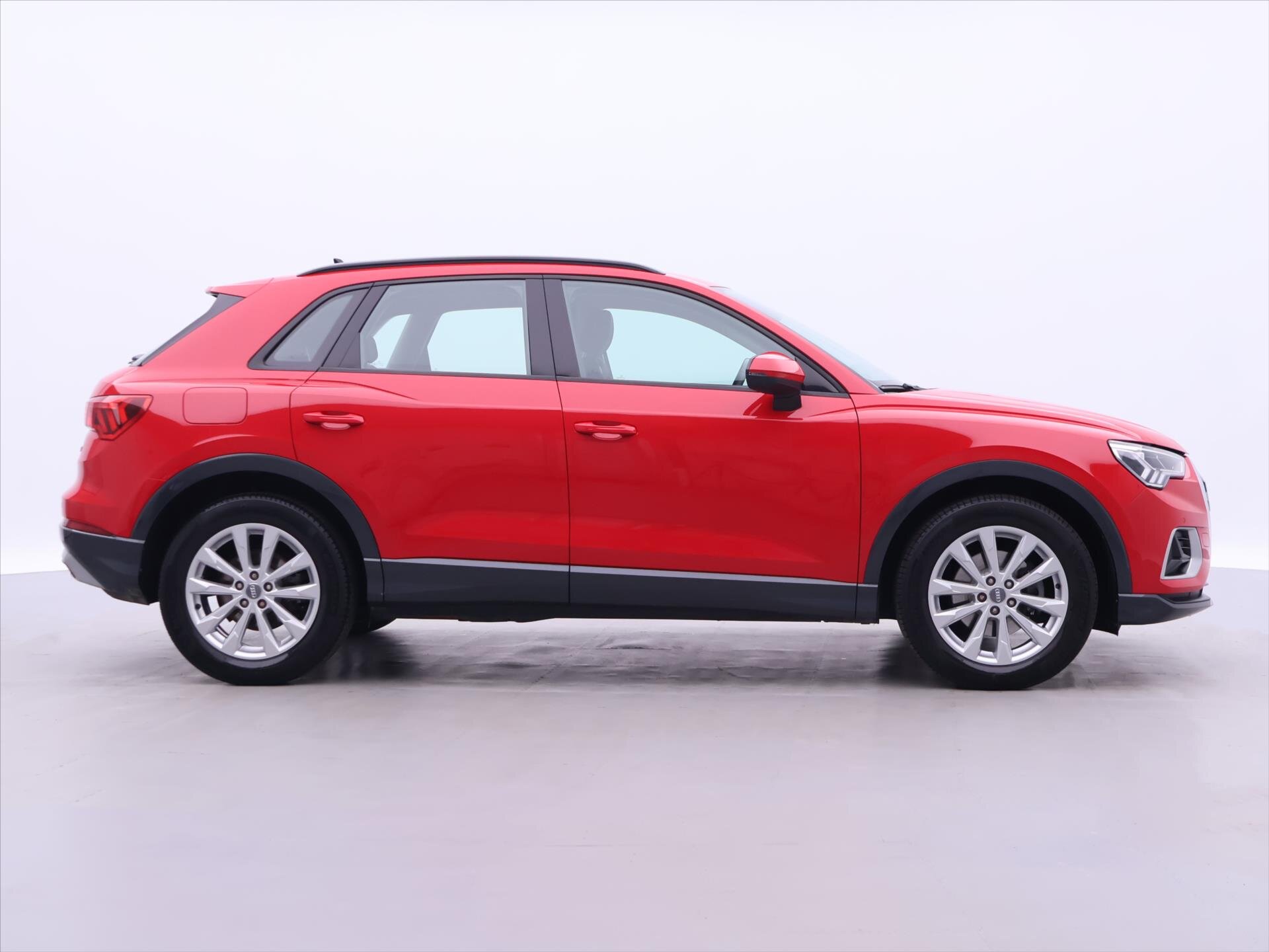 Audi Q3 SUV 2,0 l 110 kw
