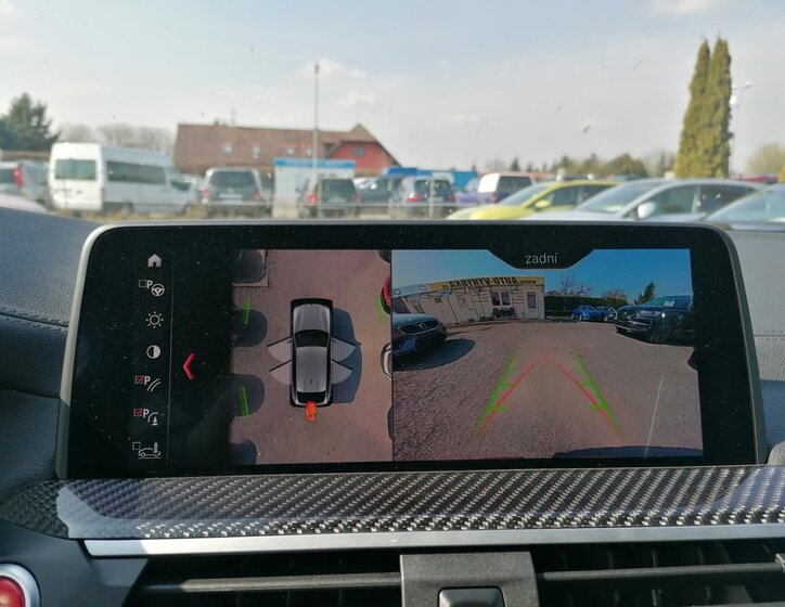 BMW X4 SUV / Terénní 3,0 l 375 kw