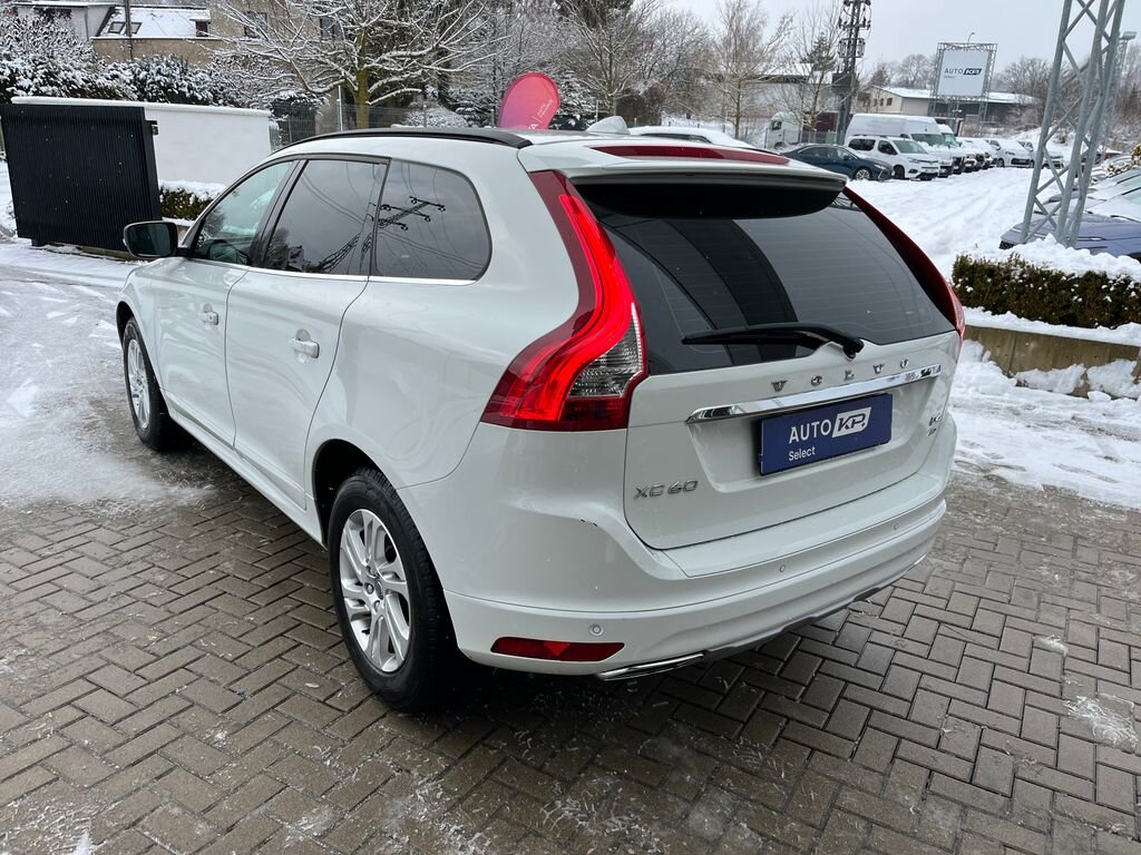Volvo XC60 SUV 2,4 l 140 kw