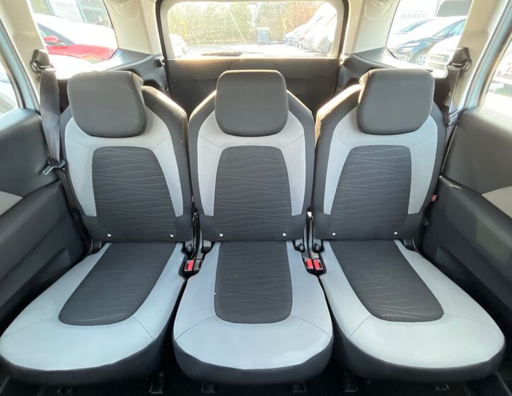 Citroën Grand C4 Picasso 7