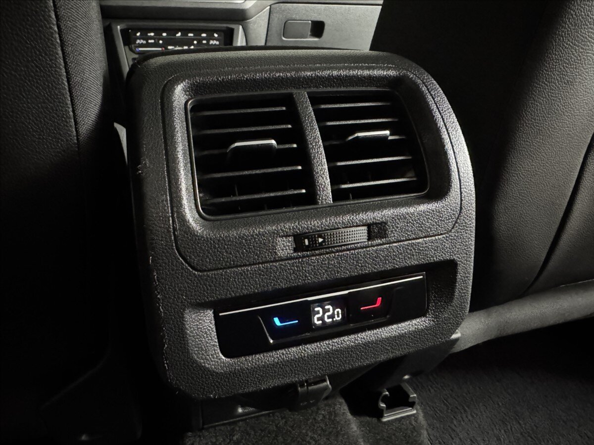 Volkswagen Touran MPV 2,0 l 110 kw