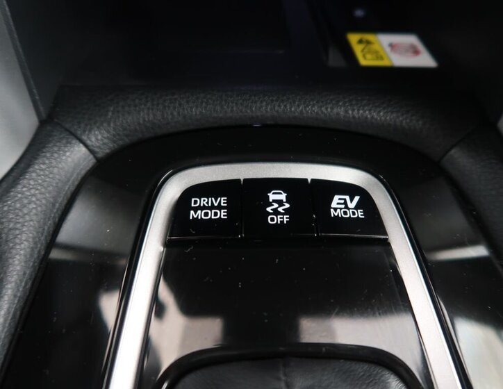 Toyota Corolla Cross Hatchback 2,0 l 112 kw