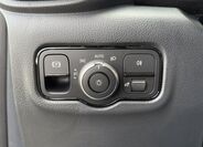 Mercedes-Benz Vito 13