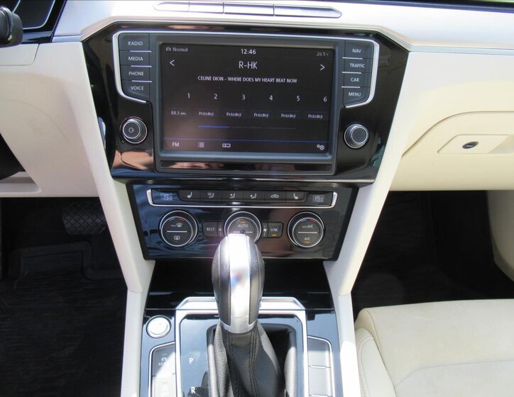 Volkswagen Passat Kombi 2,0 l 140 kw