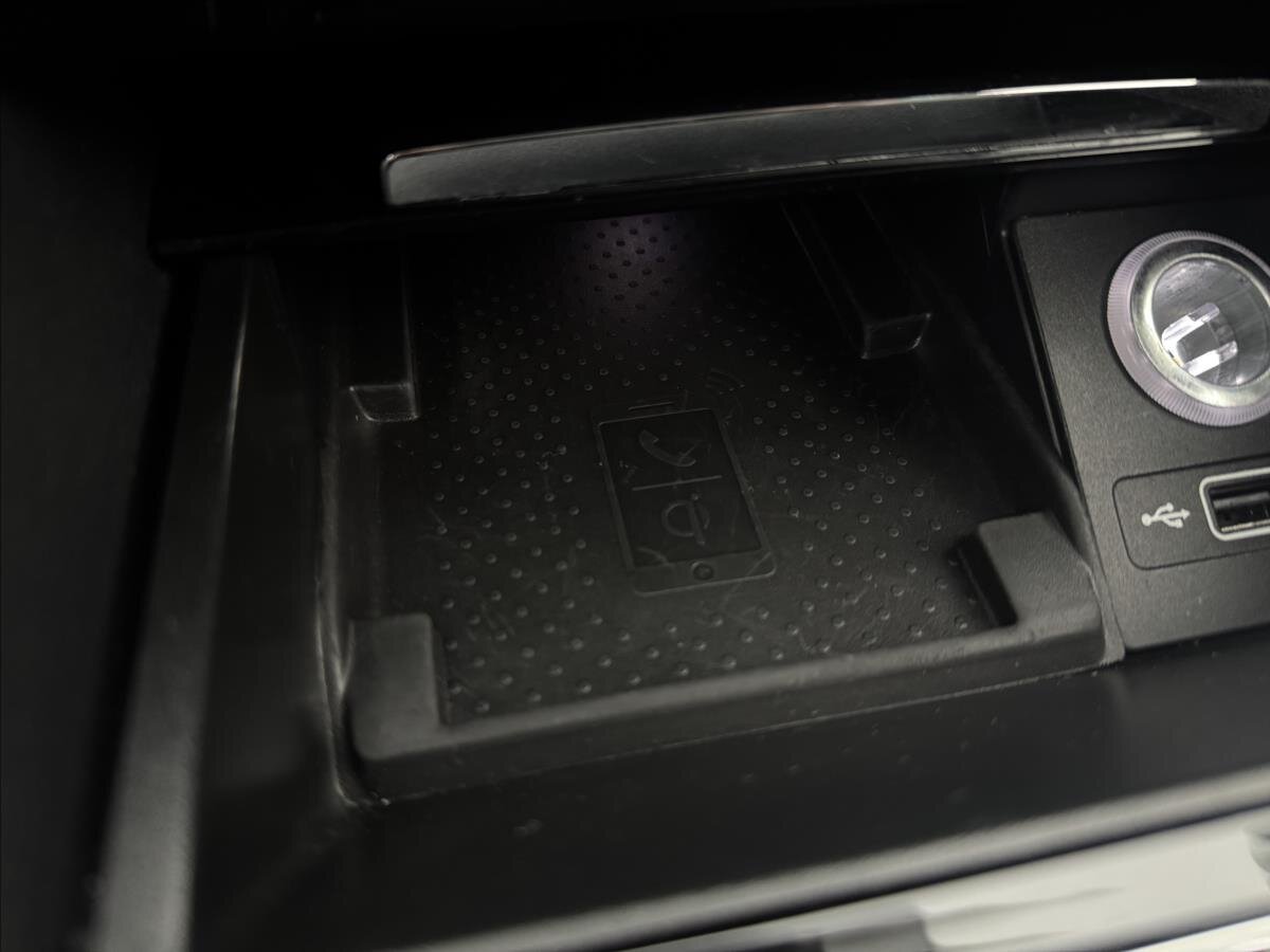 Škoda Superb Kombi 2,0 l 140 kw