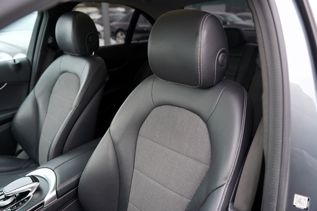 Mercedes-Benz Třídy C Sedan 2,0 l 143 kw