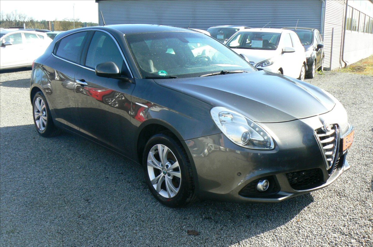 Alfa Romeo Giulietta Hatchback 2,0 l 110 kw