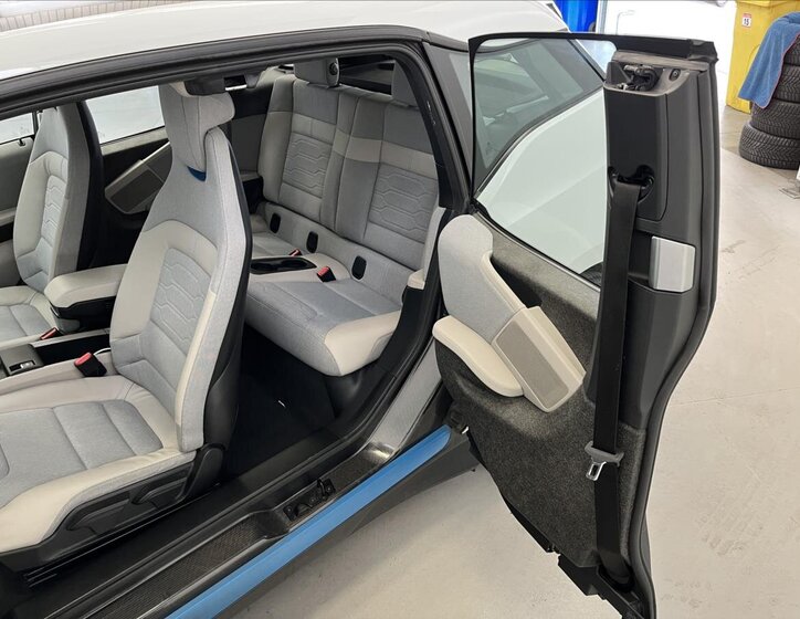 BMW i3 Hatchback 647,0 125 kw