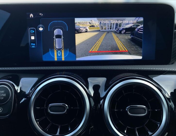 Mercedes-Benz Třídy A Hatchback 1,3 l 120 kw