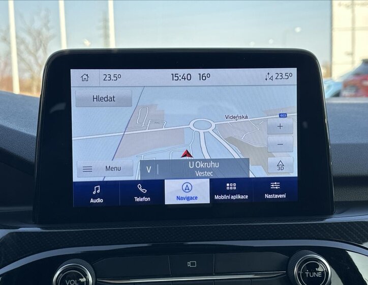 Ford Kuga SUV / Terénní 1,5 l 110 kw