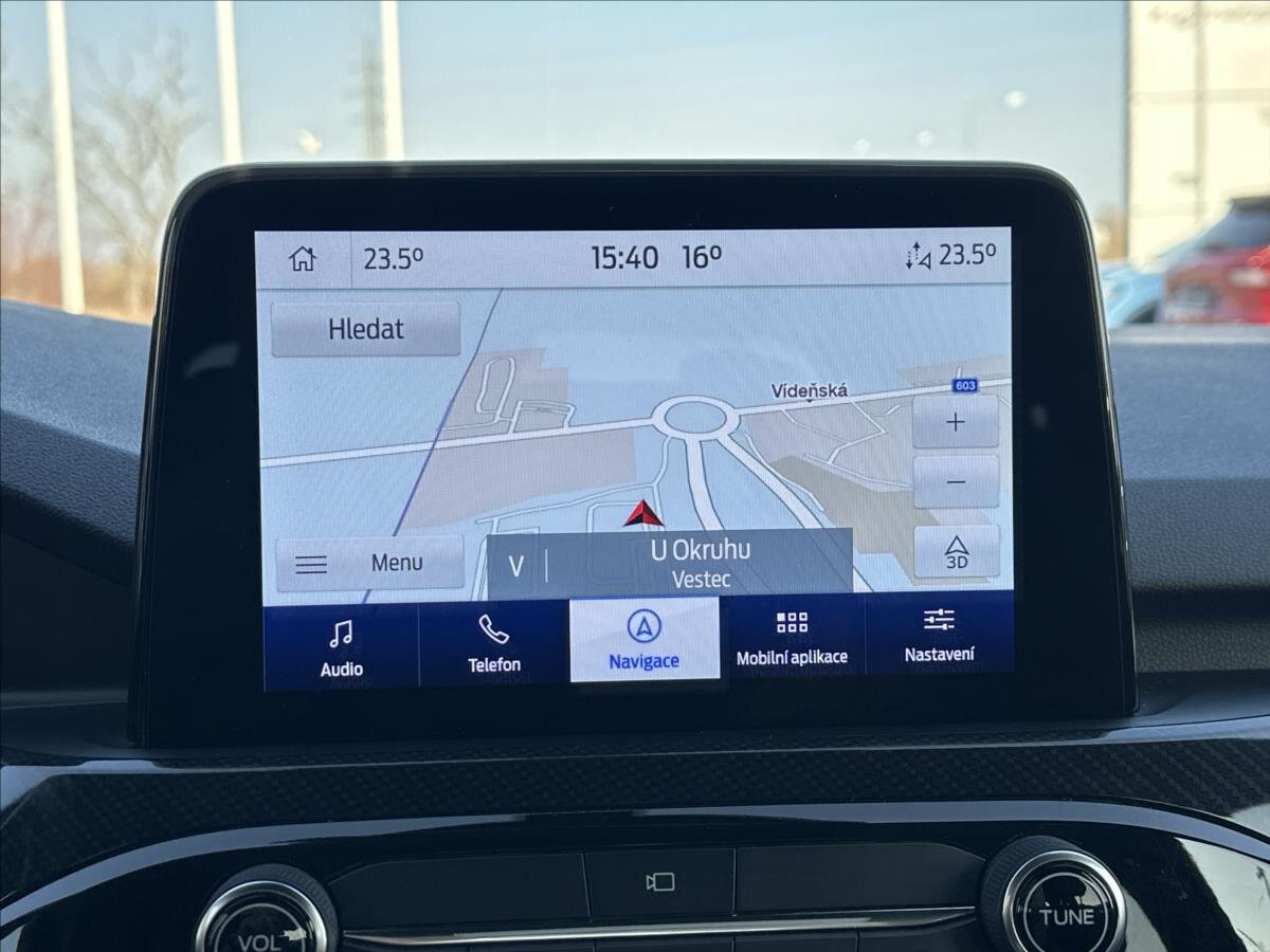 Ford Kuga SUV / Terénní 1,5 l 110 kw