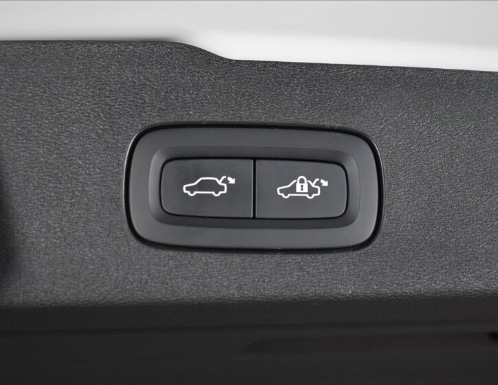 Volvo V60 Kombi 2,0 l 228 kw