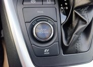 Toyota RAV4 SUV 2,5 l 131 kw