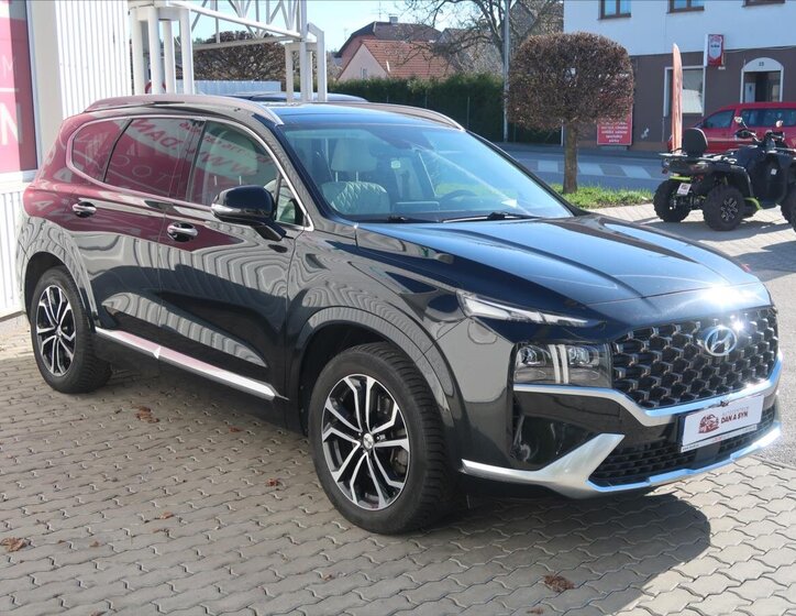 Hyundai Santa Fe SUV / Terénní 2,2 l 142 kw