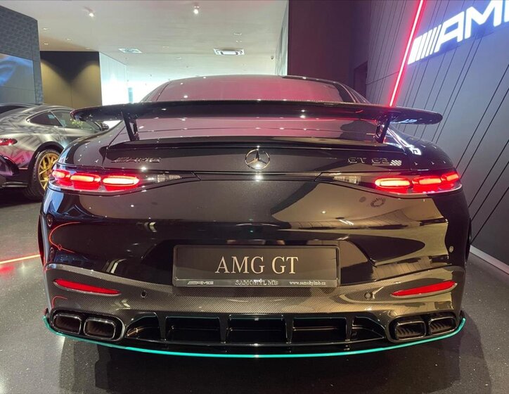 Mercedes-Benz AMG GT Kupé 4,0 l 450 kw