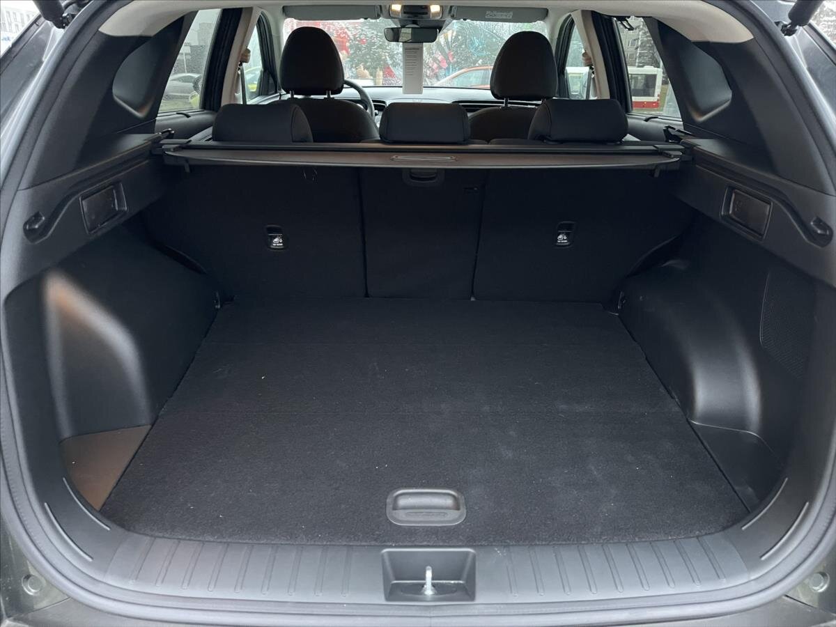 Hyundai Tucson SUV 1,6 l 100 kw