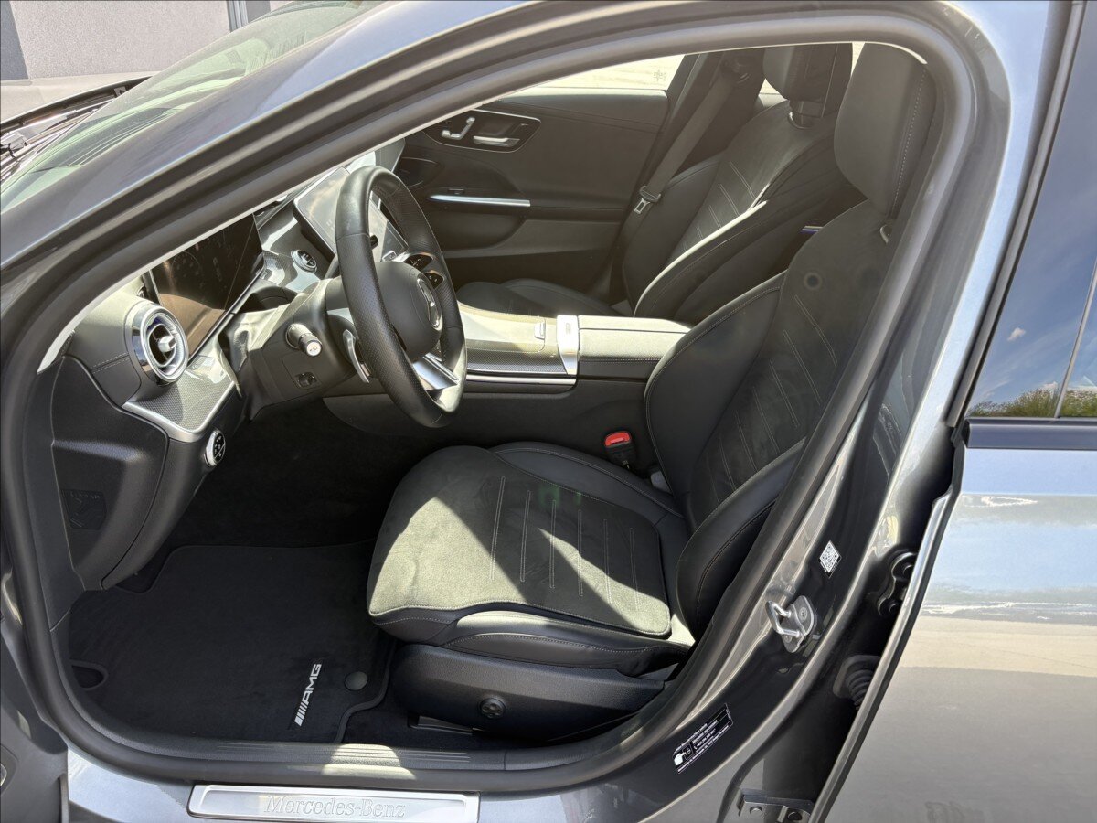 Mercedes-Benz Třídy C Sedan / Limuzína 2,0 l 147 kw