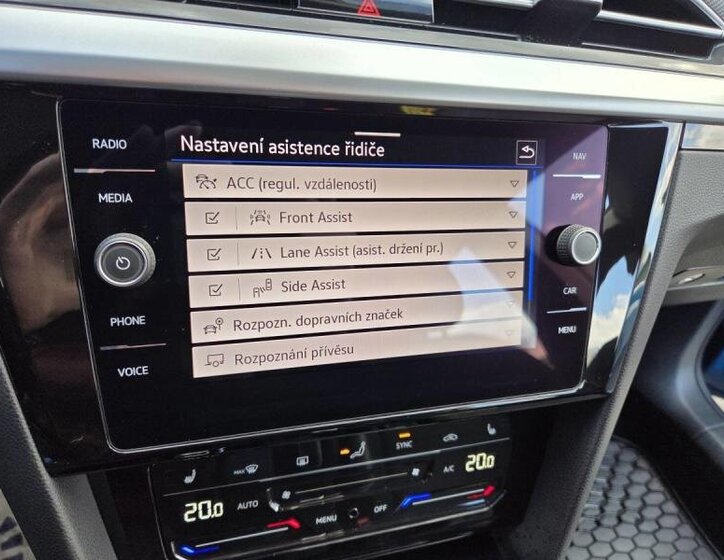 Volkswagen Arteon Liftback 2,0 l 140 kw