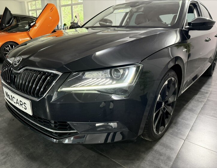 Škoda Superb Sedan / Limuzína 2,0 l 206 kw