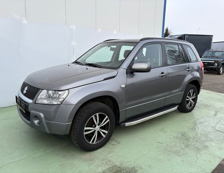 Suzuki Grand Vitara 3