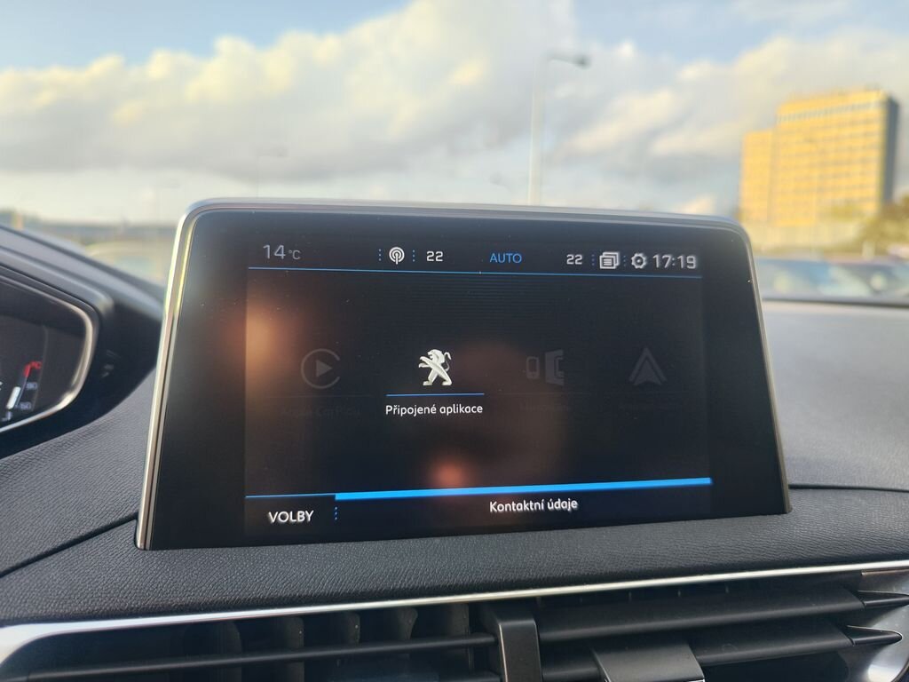 Peugeot 5008 SUV / Terénní 1,2 l 96 kw