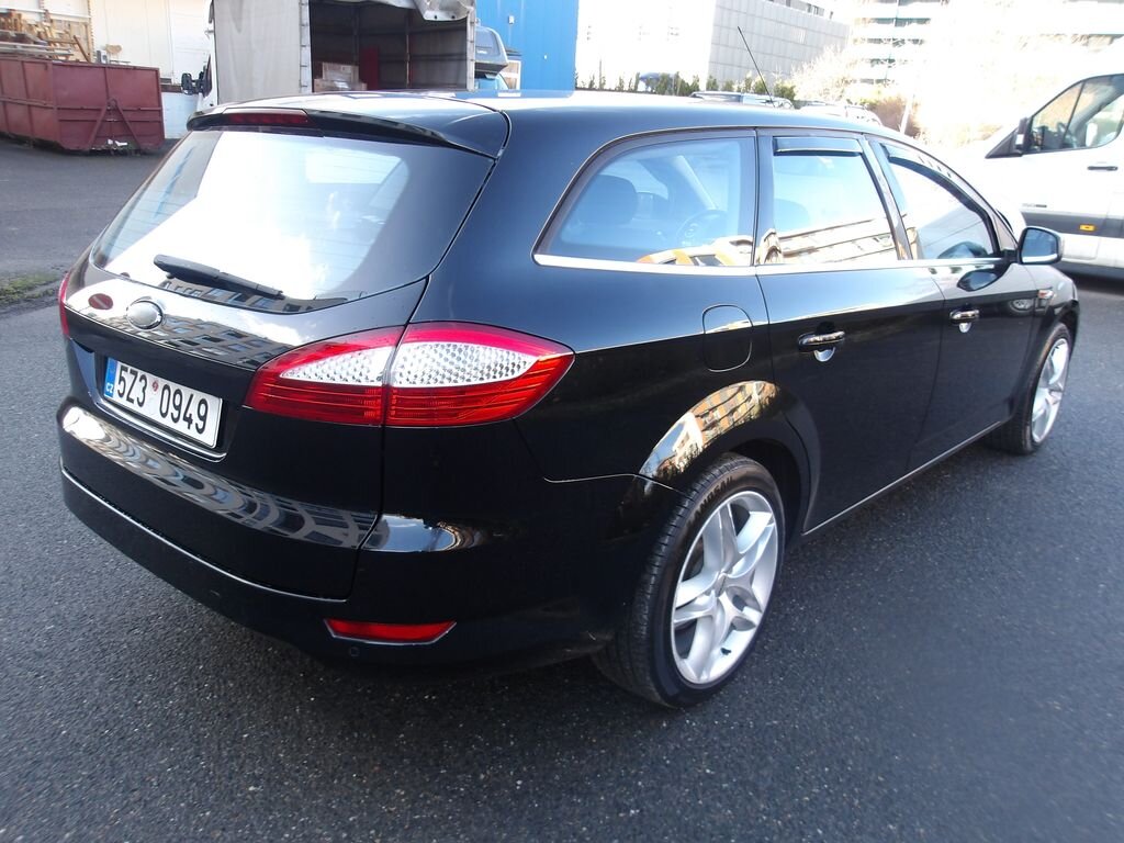 Ford Mondeo Kombi 2,0 l 103 kw