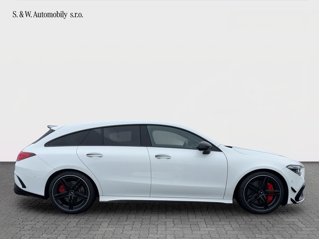 Mercedes-Benz CLA Kombi 2,0 l 310 kw