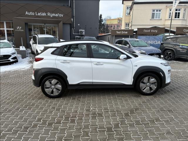 Hyundai Kona SUV / Terénní 0,0 150 kw